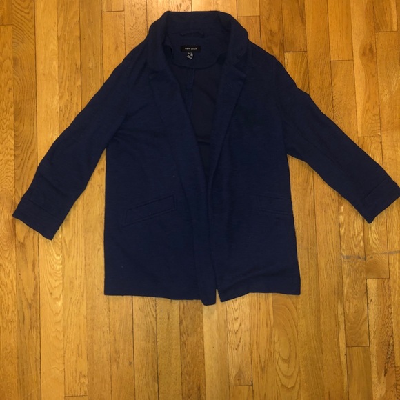 Blazer - Picture 2 of 3